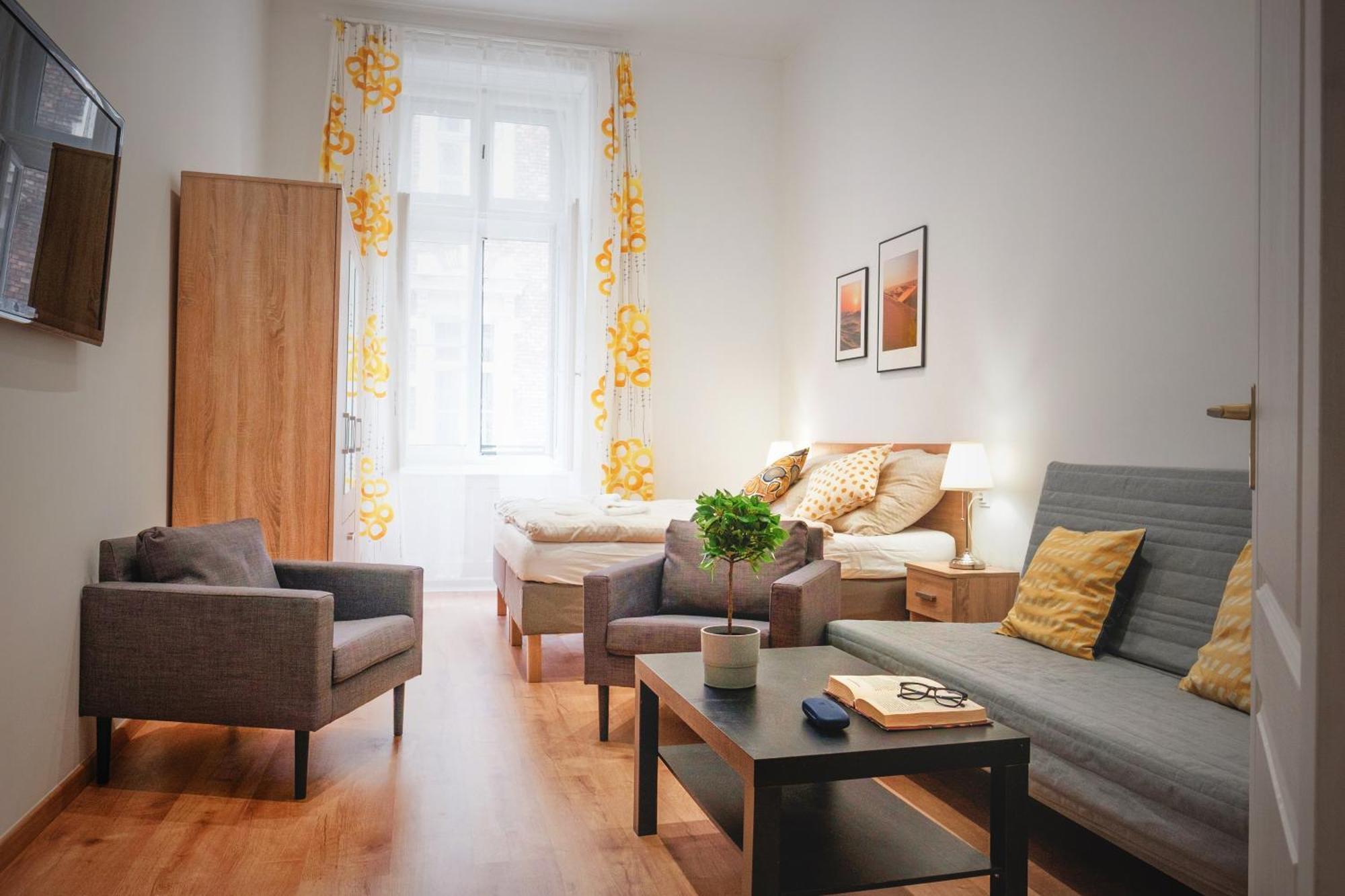 Jozsef Krt 3Br - Near Corvin Apartment บูดาเปสต์ ภายนอก รูปภาพ